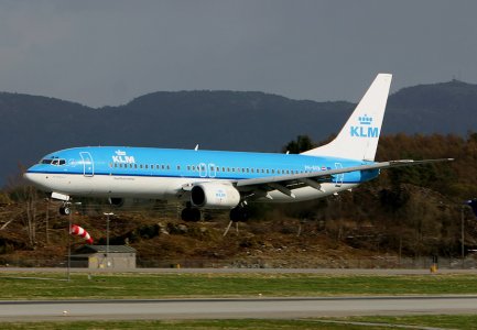 KLM_d.jpg
