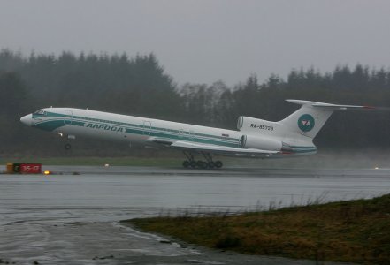 Alrosa_Tu-154M_RA-85728_c_.jpg