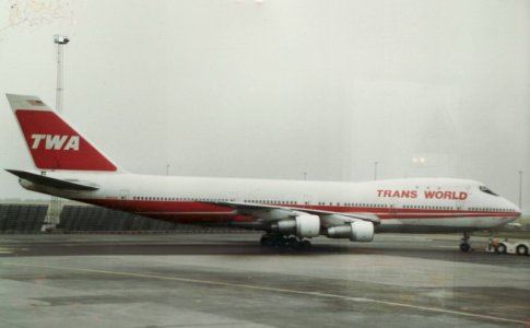 d Northwest B747 N134TW.jpg