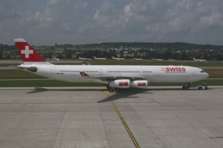 swiss a340.jpg