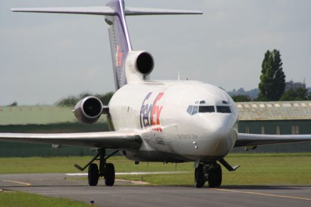 fedex727.jpg