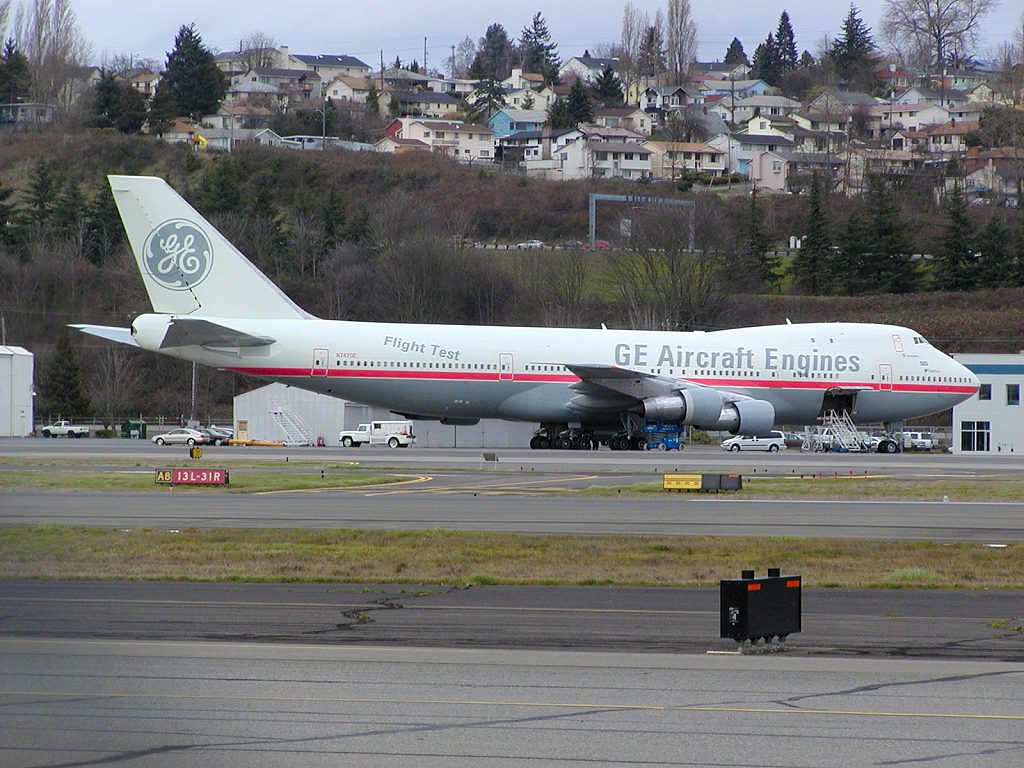 N747GE.jpg
