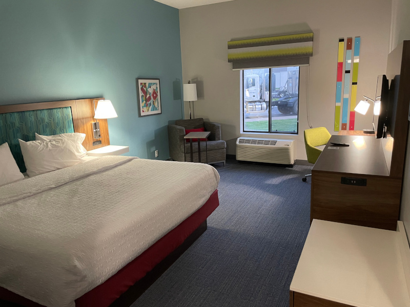 05-Hampton-Inn1.jpg