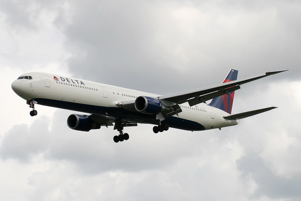 lhr47.jpg