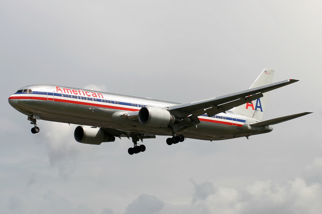 lhr42.jpg