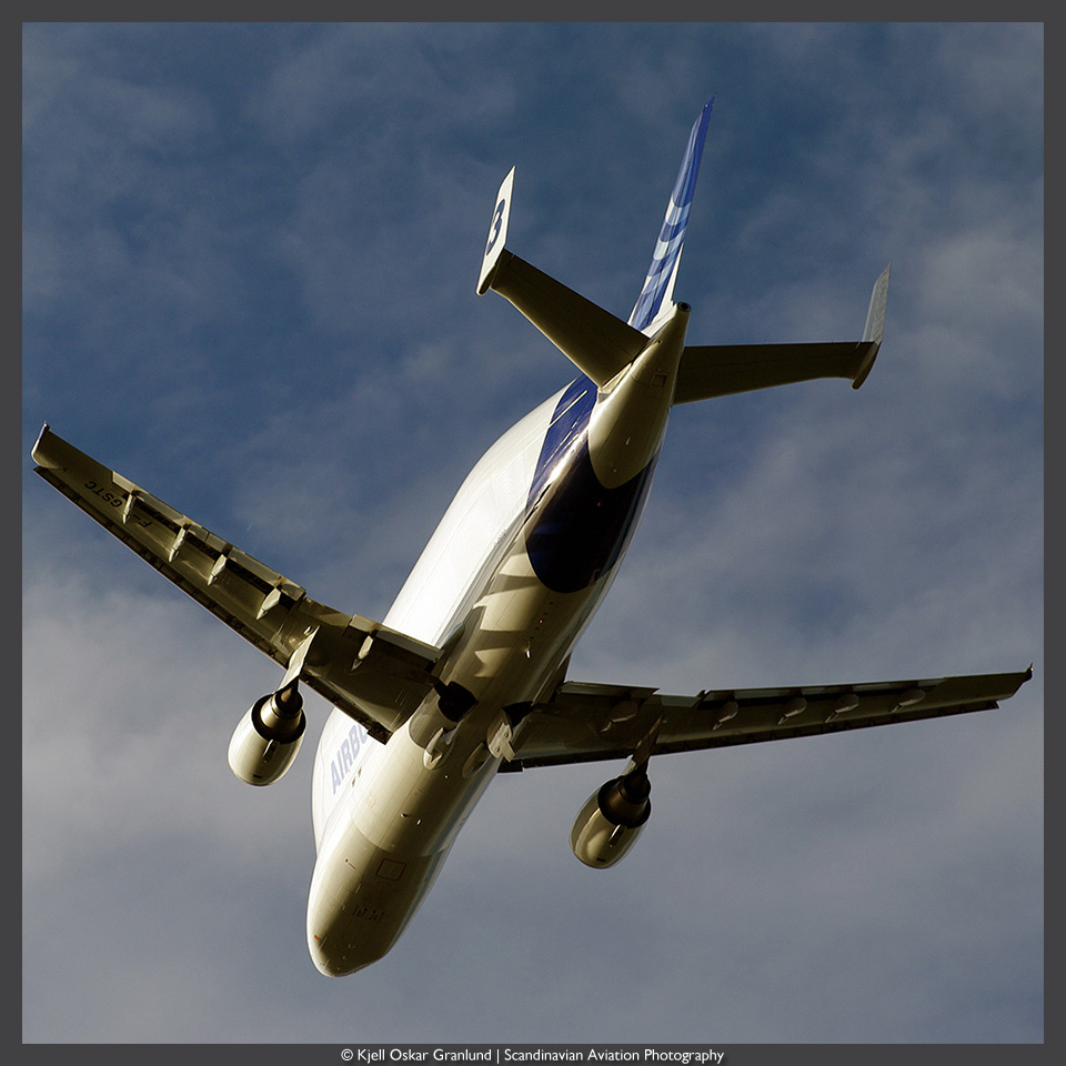 Airliner_KOG017.JPG