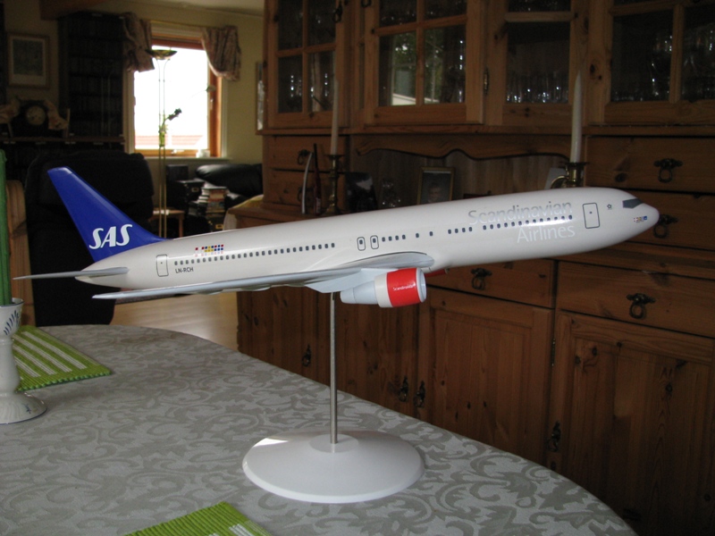 Model-SAS-767-800.jpg