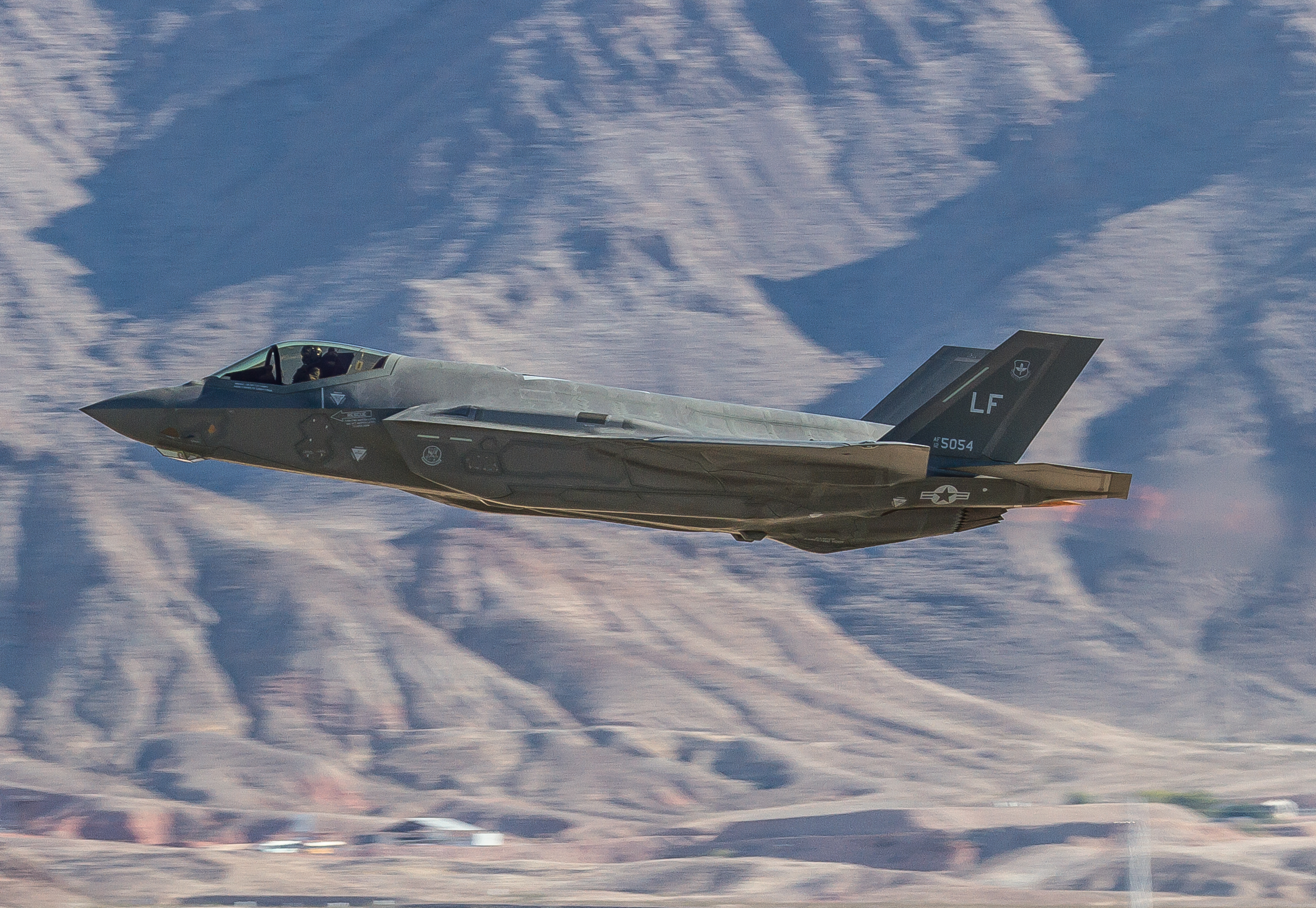 nellis91.jpg