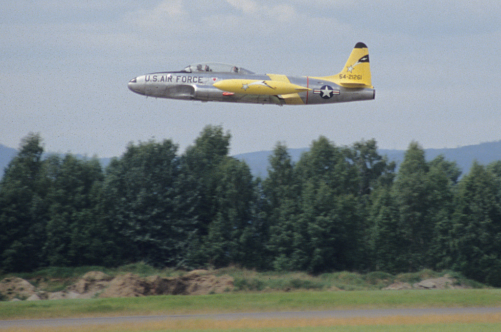 GDM-19920614-003-1024.jpg