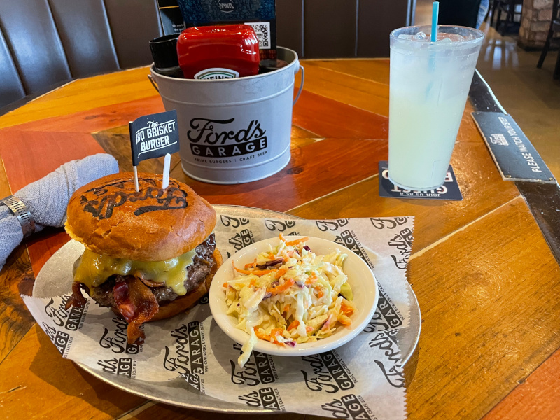 19-Ford-Burger.jpg