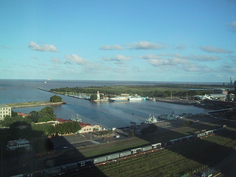 05.jpg