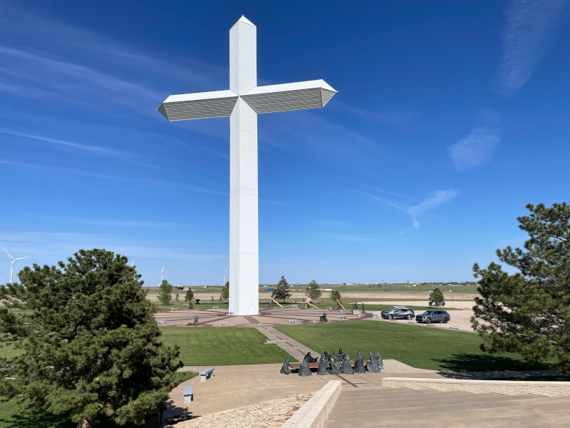 07Cross.jpg