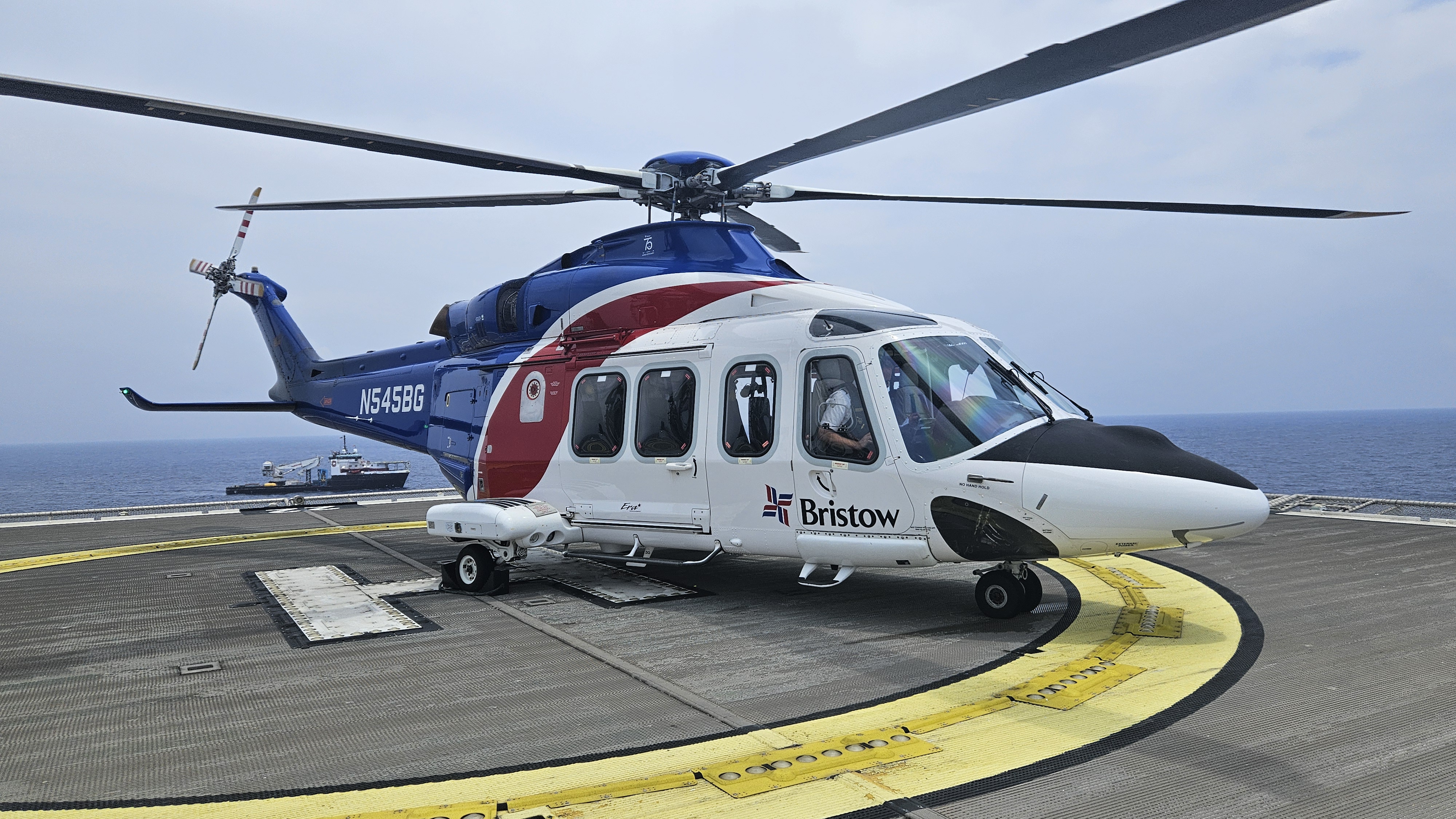 N545BGb.jpg