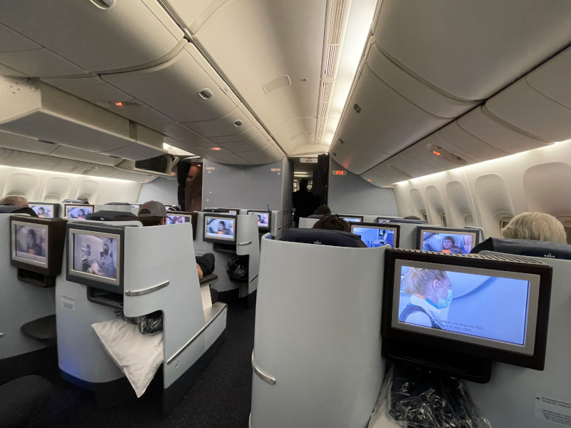 8-KL622-Kabin.jpg