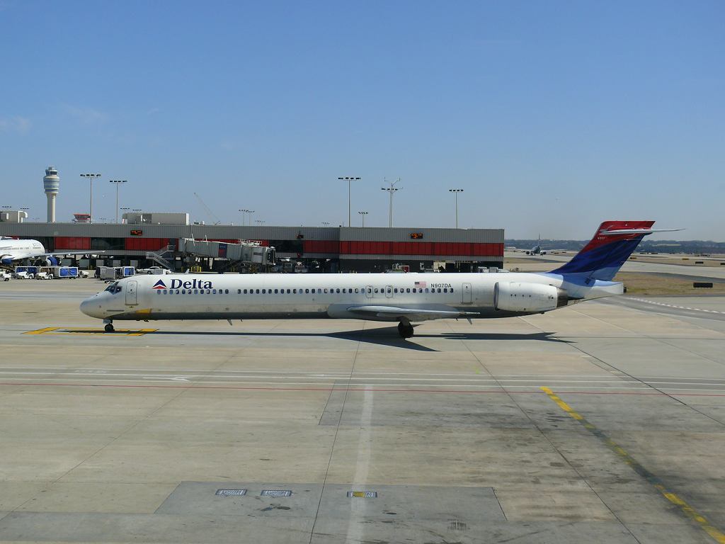 fly01.jpg