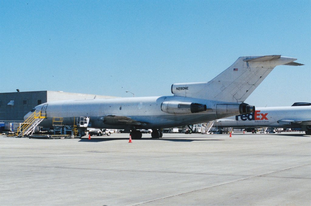 N290NE.jpg