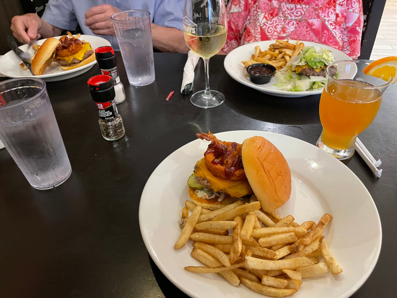 13-TGIFridays.jpg