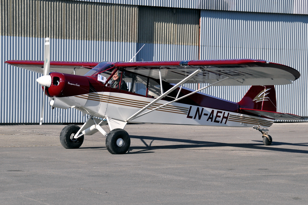 LN-AEH-005-1024.jpg