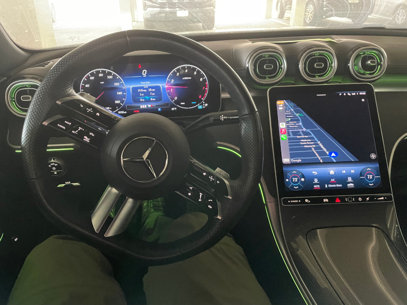 12-Mercedes-Int.jpg