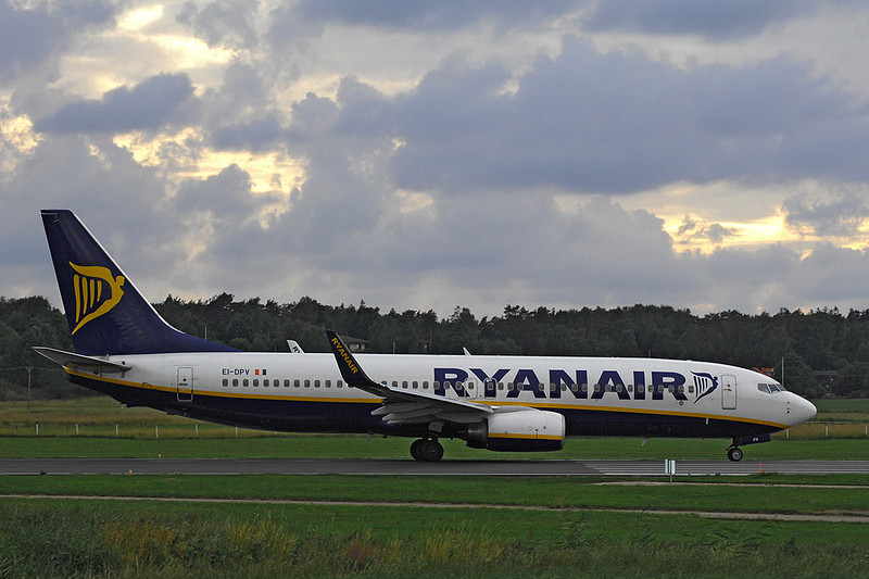 p468408379-4.jpg
