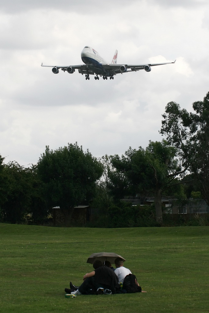 lhr51.jpg