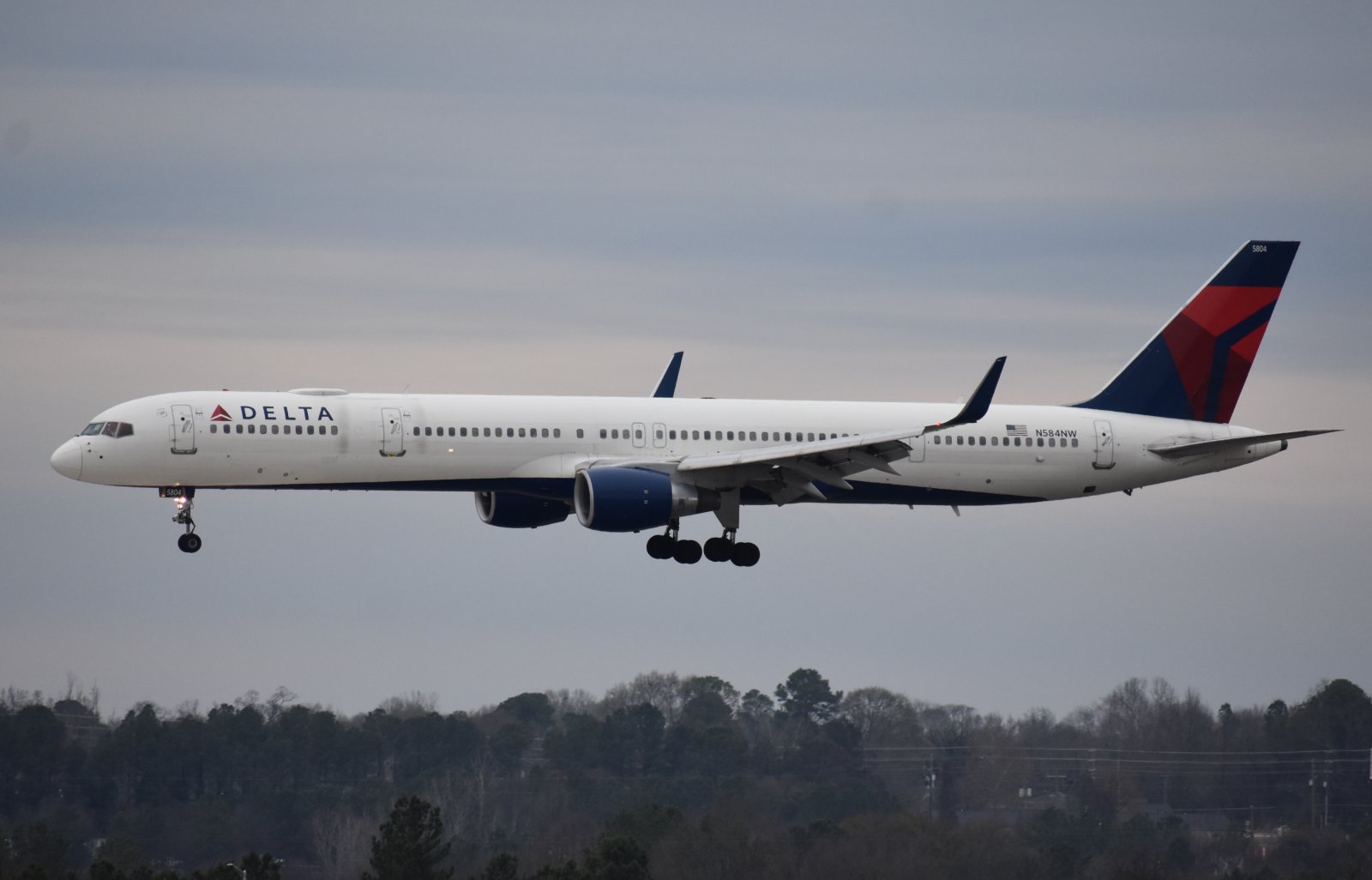 N584NW.jpg