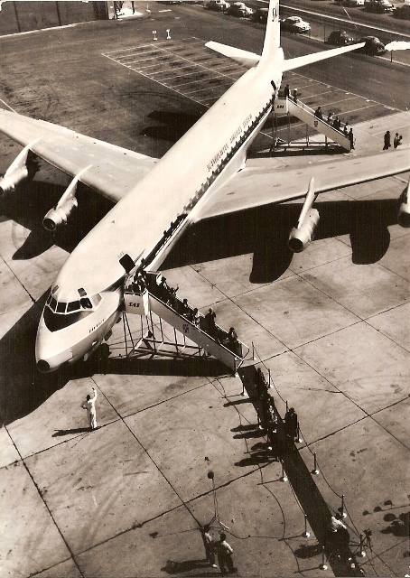 OY-KTA-LAX3-600.jpg
