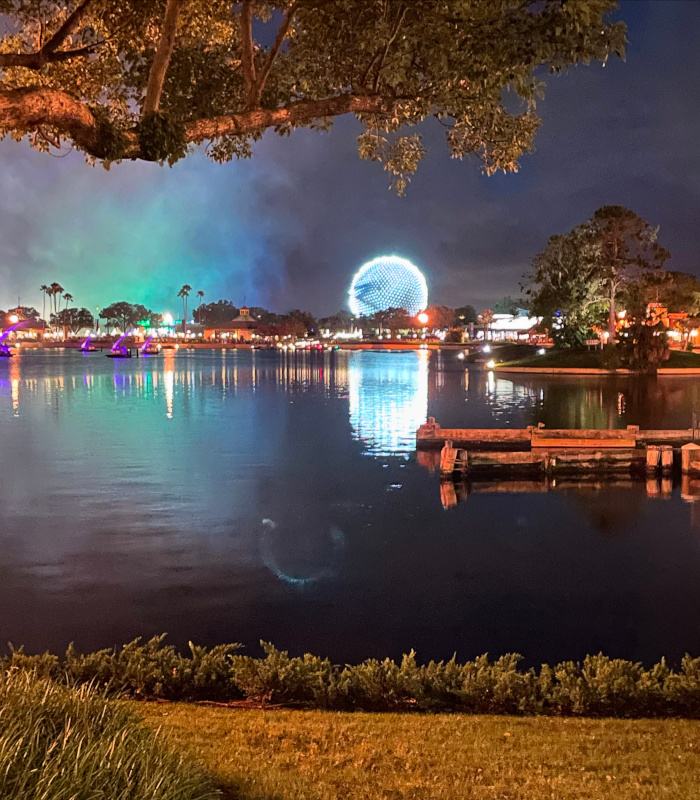 12Epcot2.jpg