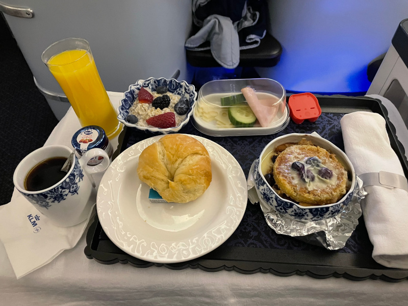 8-KL622-Frokost.jpg