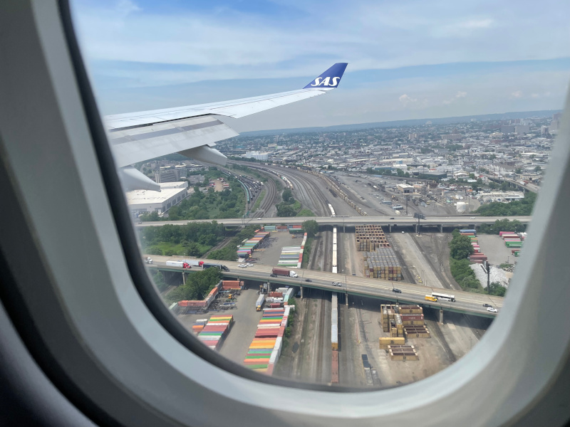 02-Landing.jpg