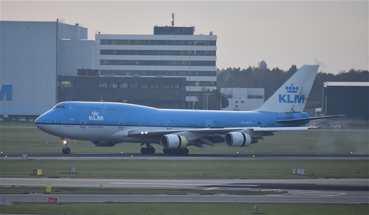 ams10.jpg