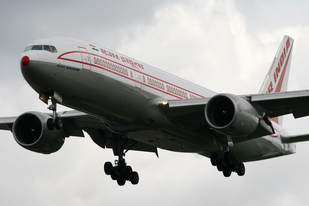 lhr55.jpg