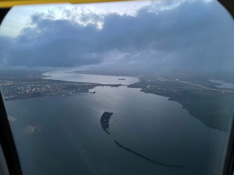 2-KL1140-Landing.jpg