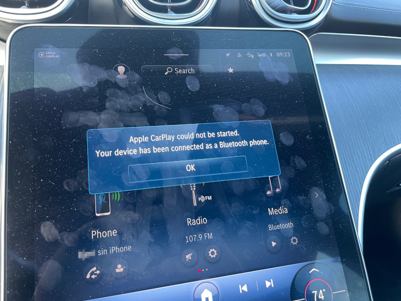 12-Mercedes-Apple-Car-Play.jpg