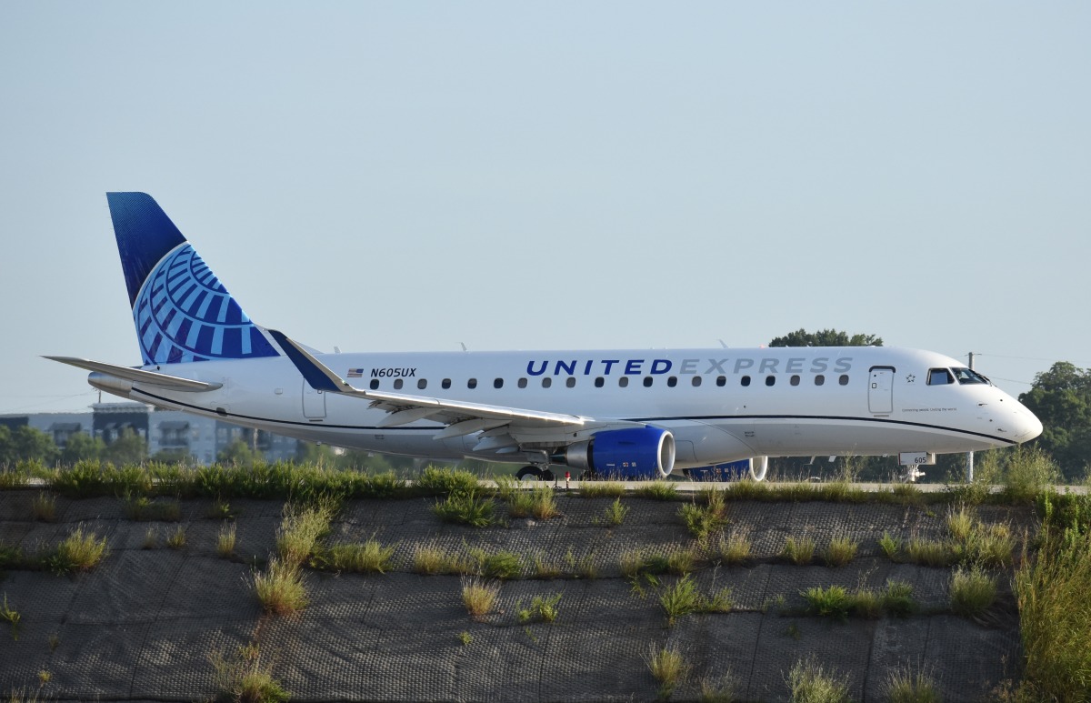N605UX.jpg