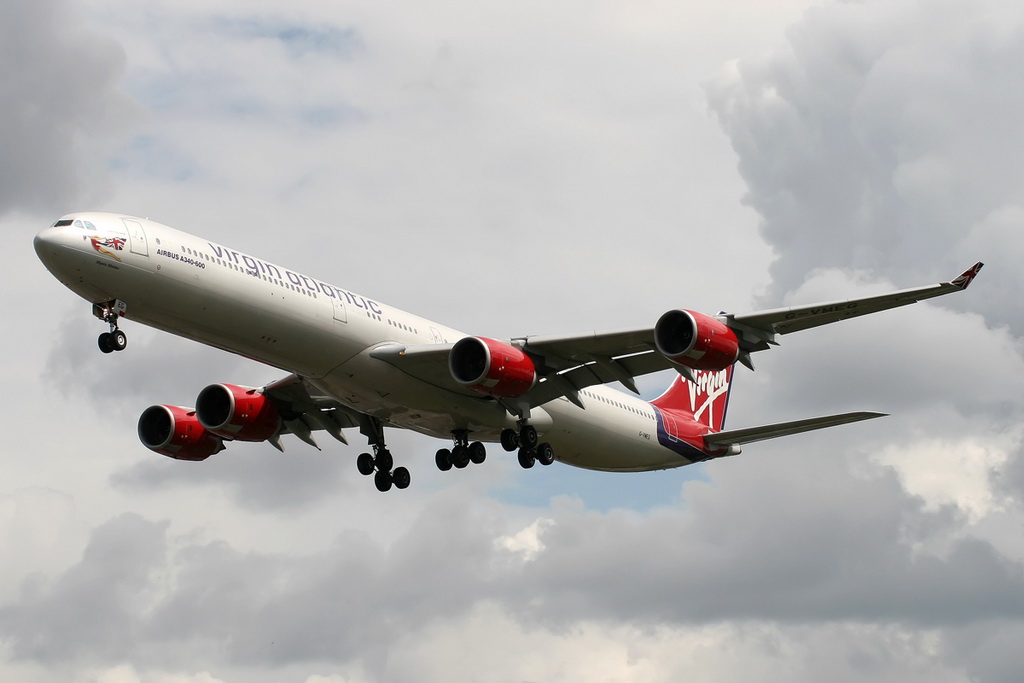 lhr40.jpg