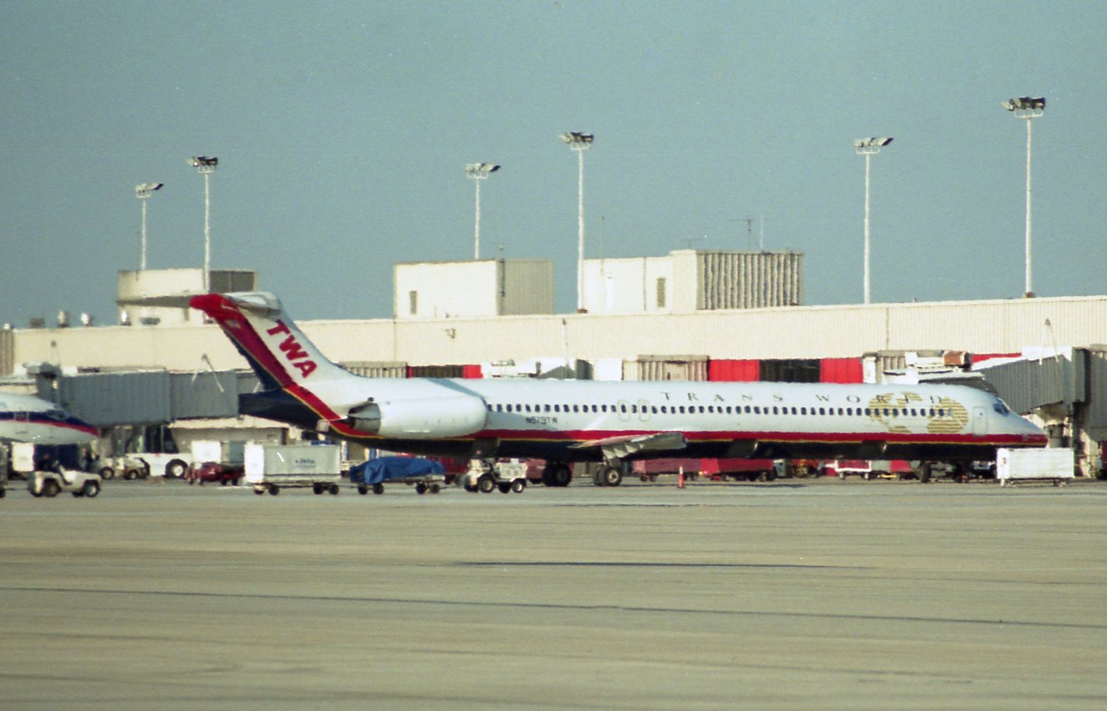 N979TW.jpg