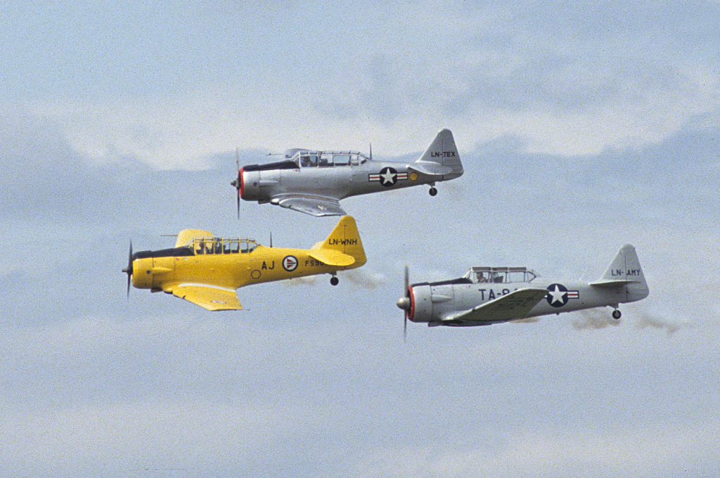 GDM-19920614-006-1024.jpg