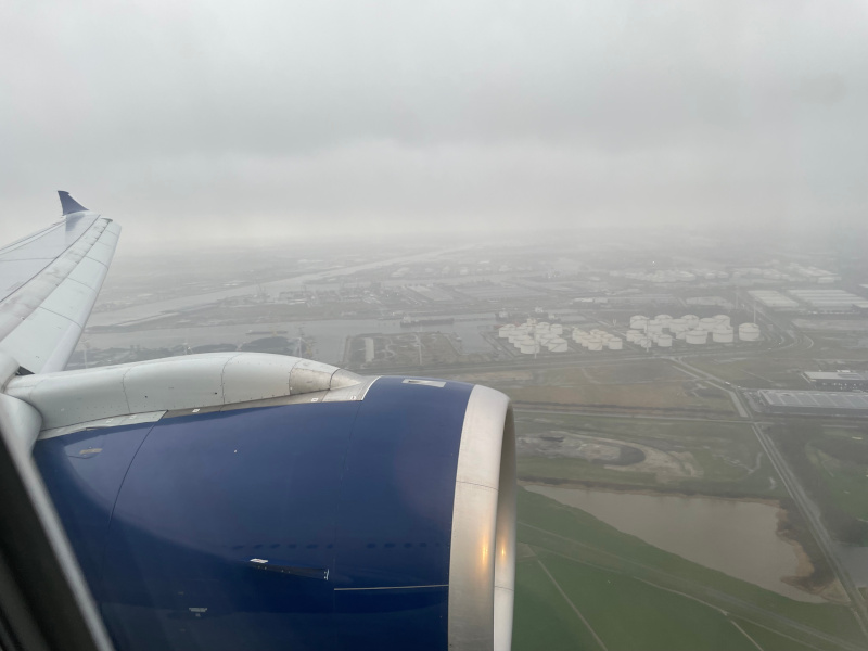 23-Landing.jpg