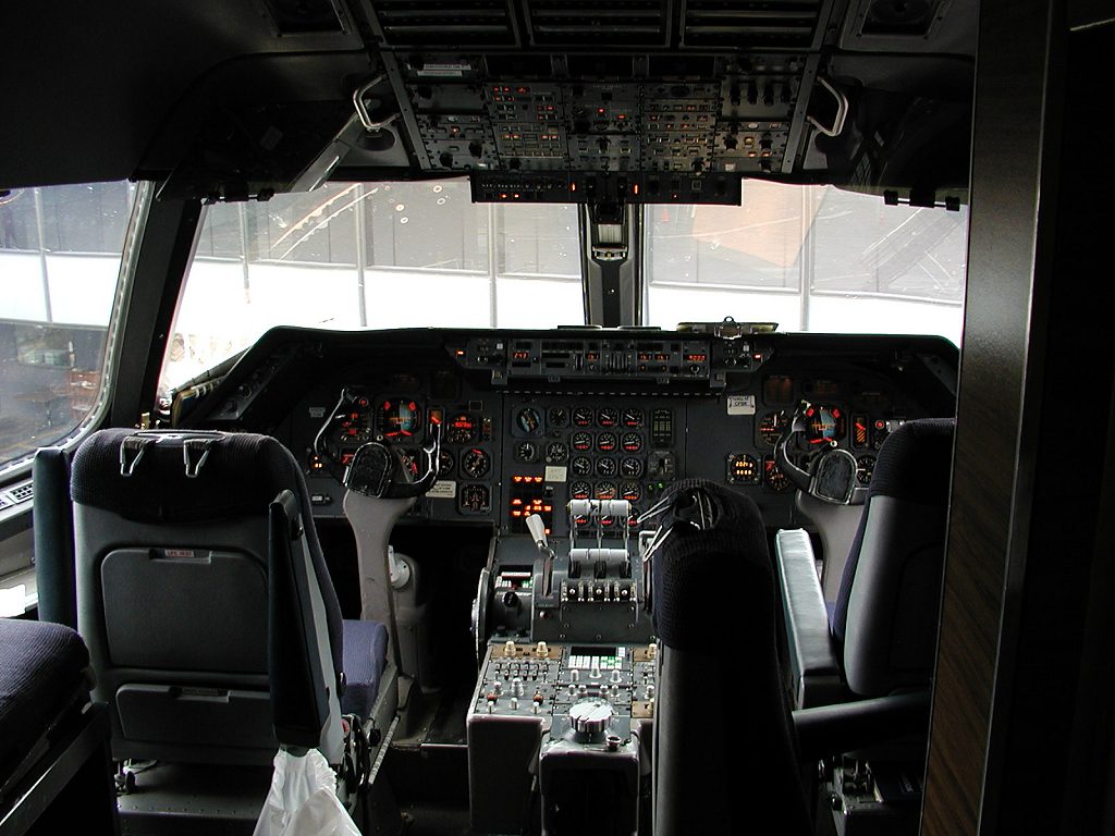 N162AT_2.jpg