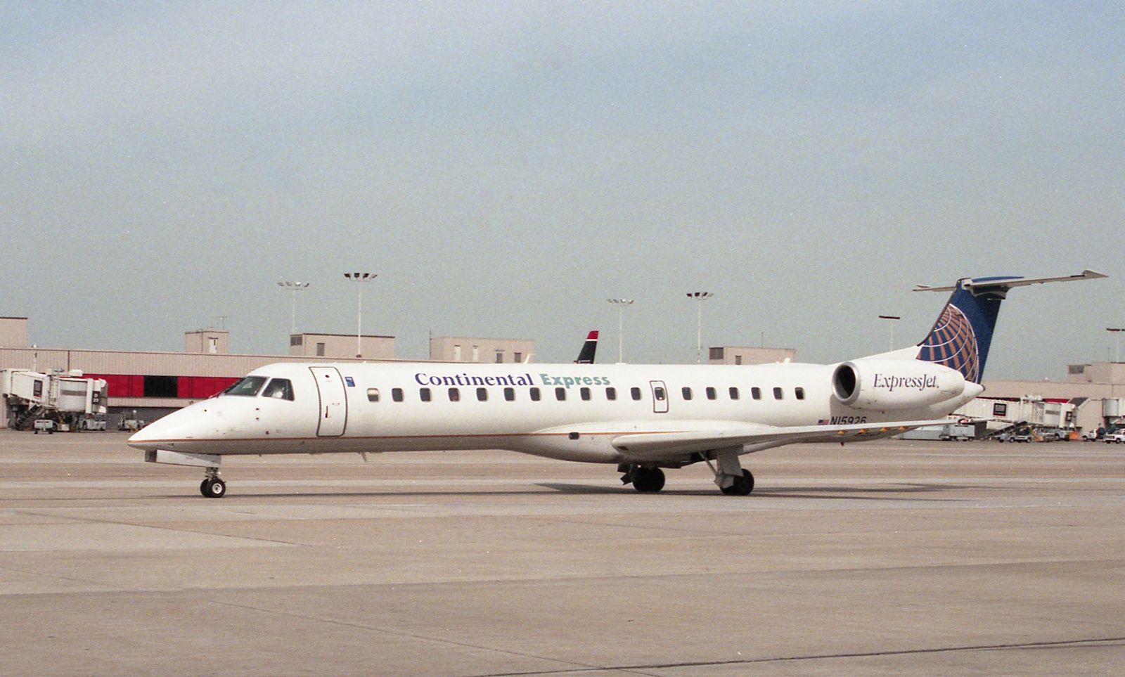 N15926.jpg