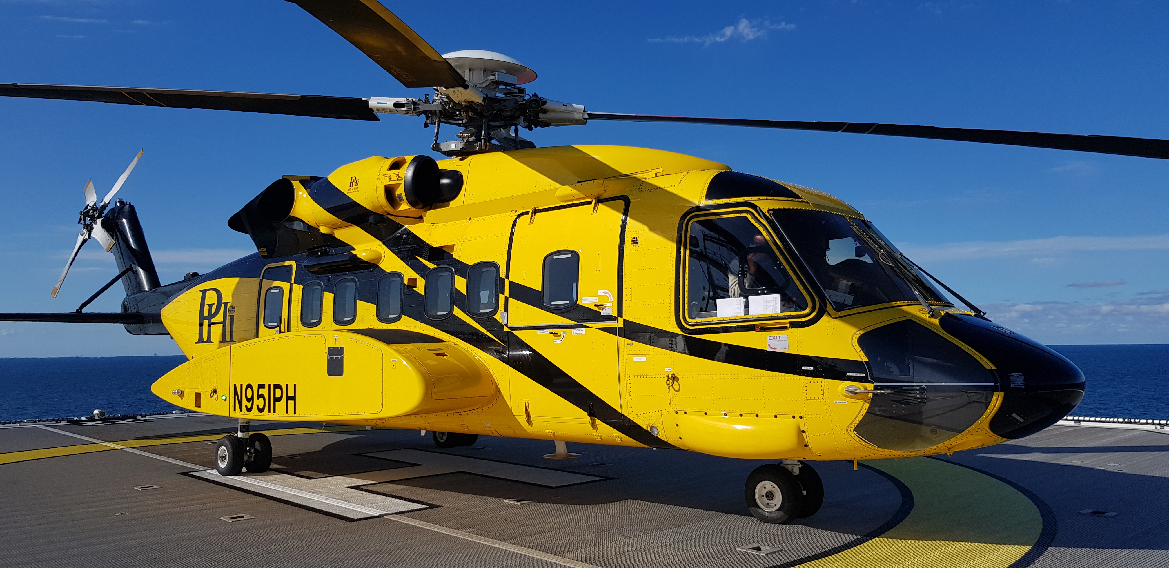 N951PH.jpg