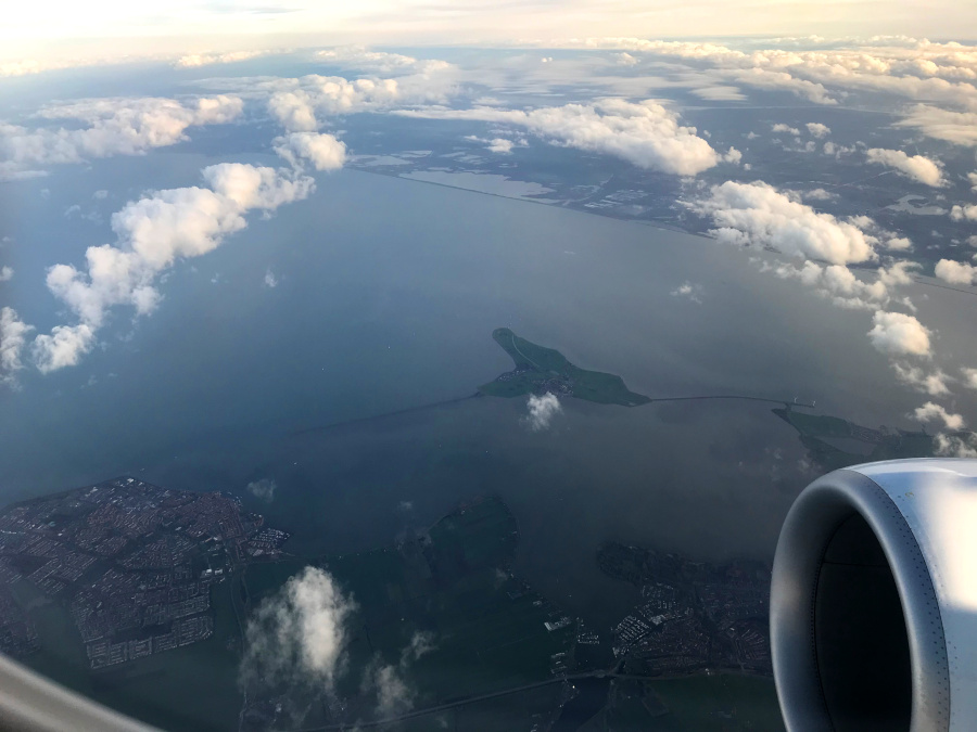 KLM2-Takeoff.jpg