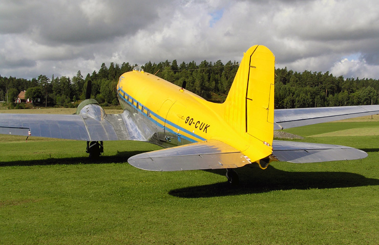 9Q-CUK-01-740.jpg
