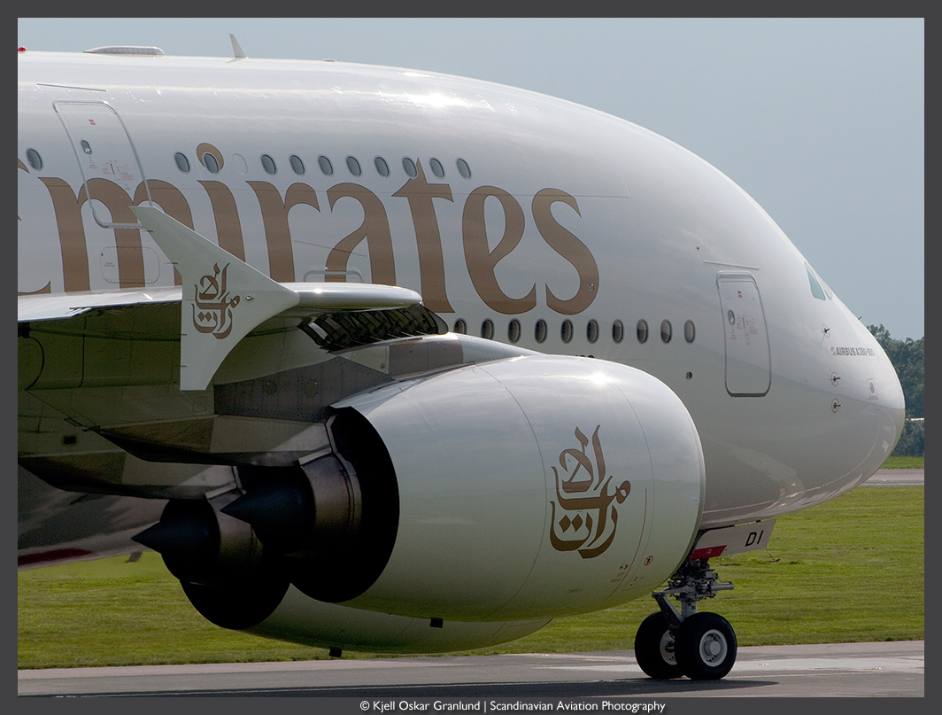Airliner_KOG011.jpg