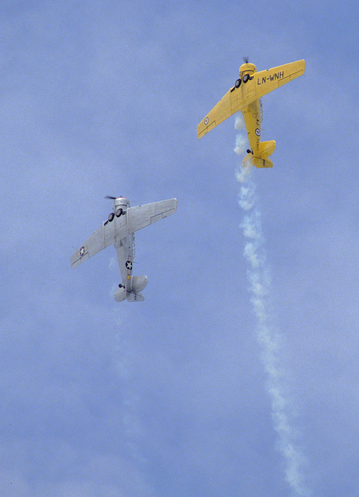 GDM-19920614-005-740.jpg