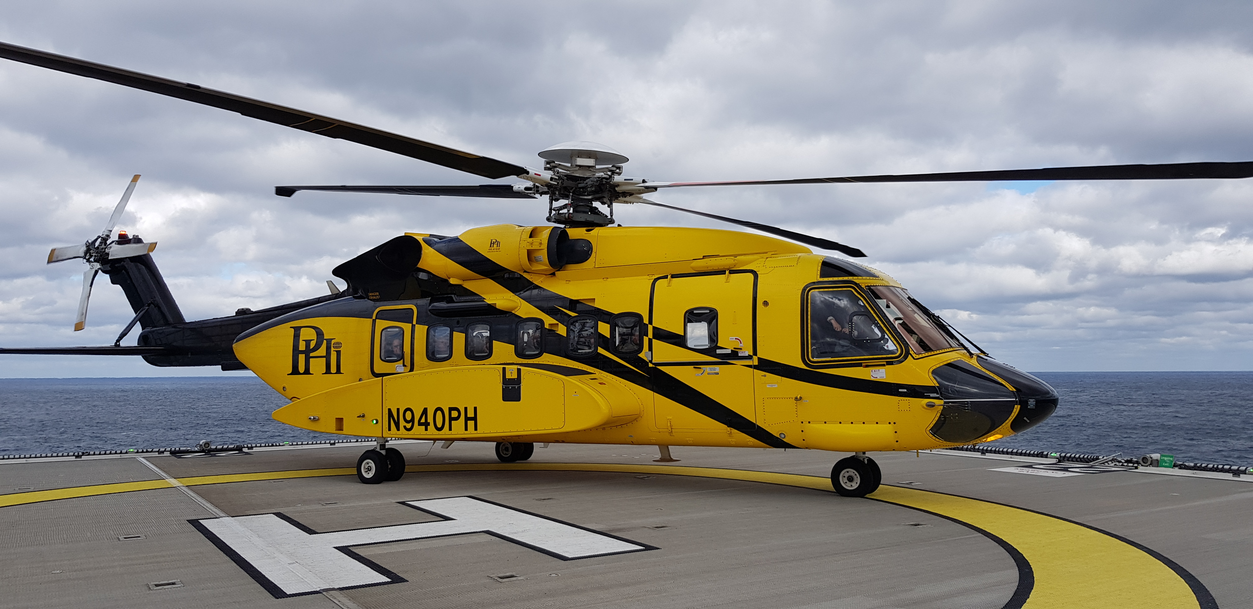 N940PH.jpg