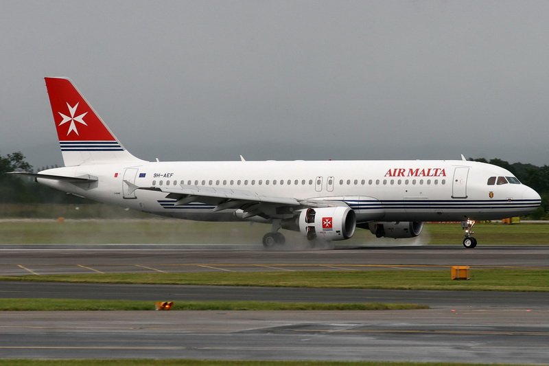 man2706_1.jpg
