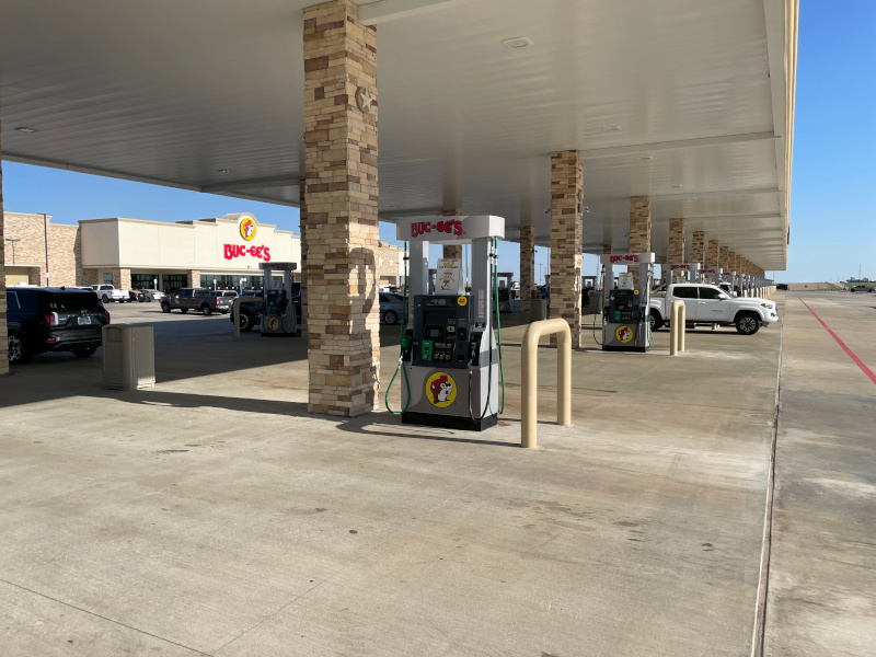 07-Bucees1.jpg