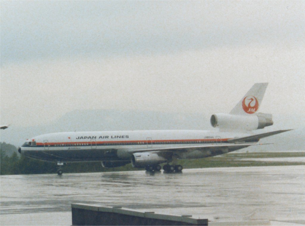 jal2.jpg
